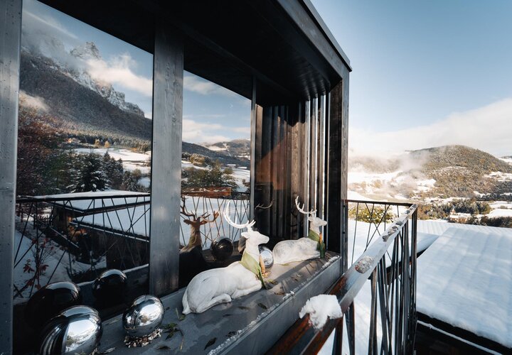 Blick aus der Lodge auf das Bergpanorama